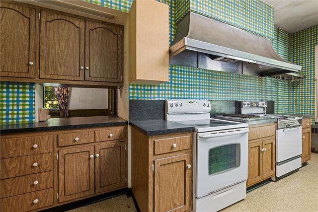 113 Maple Avenue, Oil City, PA 16301