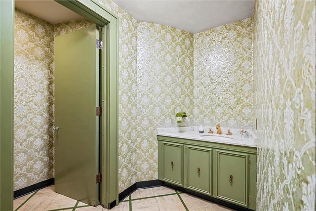 113 Maple Avenue, Oil City, PA 16301