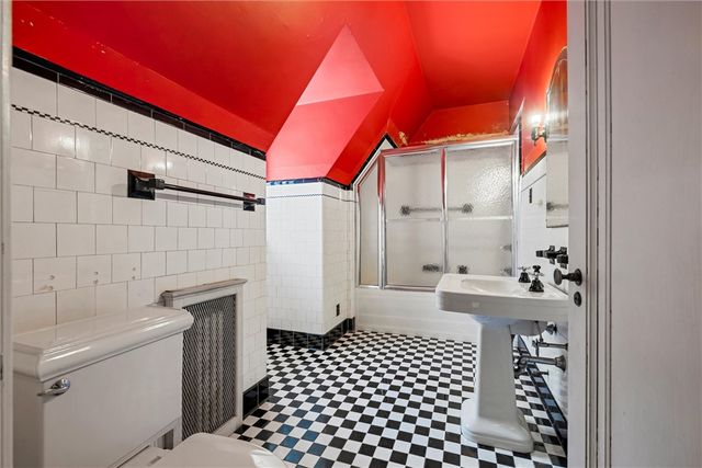 113 Maple Avenue, Oil City, PA 16301