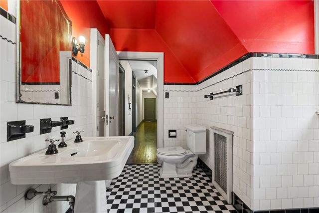 113 Maple Avenue, Oil City, PA 16301