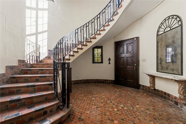 113 Maple Avenue, Oil City, PA 16301