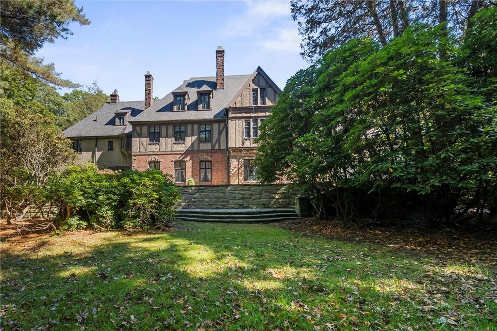 113 Maple Avenue, Oil City, PA 16301