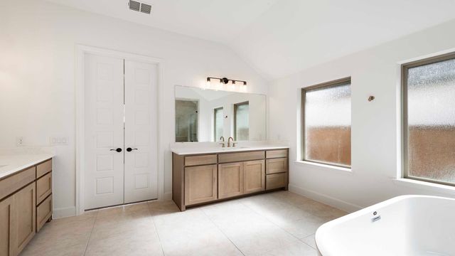 1851 Costa Verde Drive, Mclendon Chisholm, TX 75032