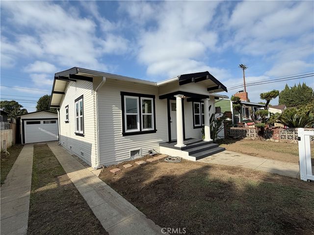 5493 Cerritos, Long Beach, CA 90805