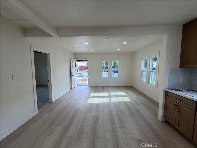 5493 Cerritos, Long Beach, CA 90805