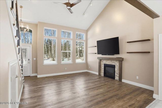 4601 N Cedarwood Drive, Wasilla, AK 99654