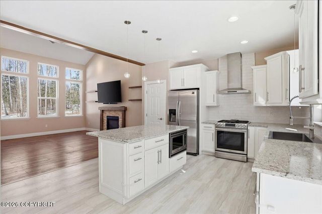 4601 N Cedarwood Drive, Wasilla, AK 99654