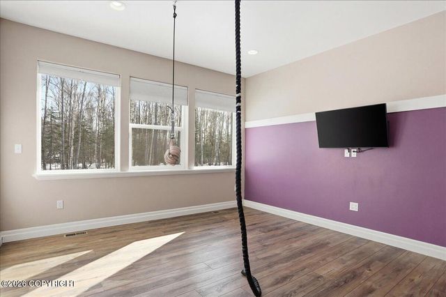 4601 N Cedarwood Drive, Wasilla, AK 99654