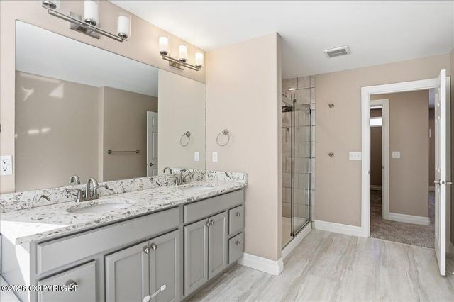 4601 N Cedarwood Drive, Wasilla, AK 99654