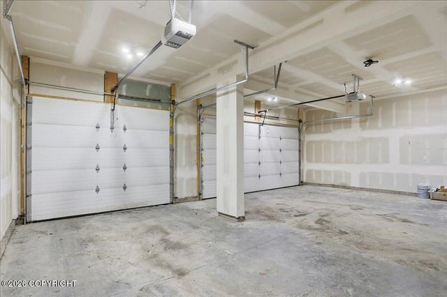 4601 N Cedarwood Drive, Wasilla, AK 99654