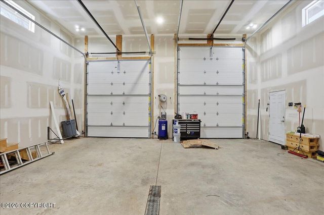 4601 N Cedarwood Drive, Wasilla, AK 99654