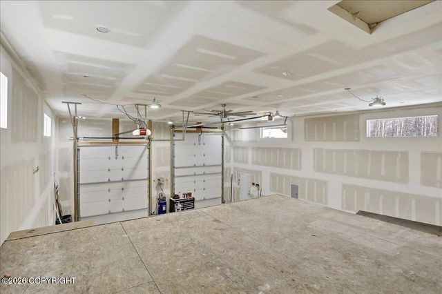 4601 N Cedarwood Drive, Wasilla, AK 99654