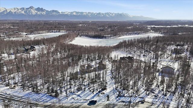 4601 N Cedarwood Drive, Wasilla, AK 99654