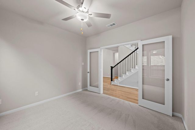 26151 Treetop Terrace Lane, Montgomery, TX 77316