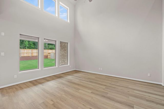 26151 Treetop Terrace Lane, Montgomery, TX 77316