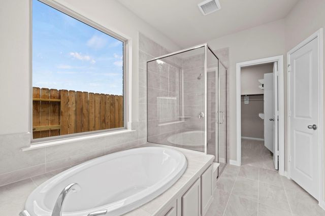 26151 Treetop Terrace Lane, Montgomery, TX 77316
