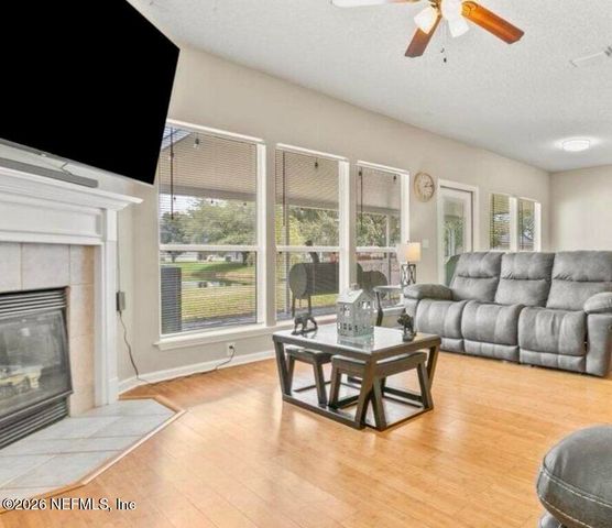 9309 PROSPERITY LAKE Drive, Jacksonville, FL 32244