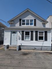136 Duffy Avenue, Hicksville, NY 11801