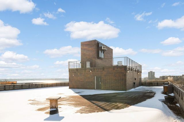 2885 Knox Avenue S 203, Minneapolis, MN 55408