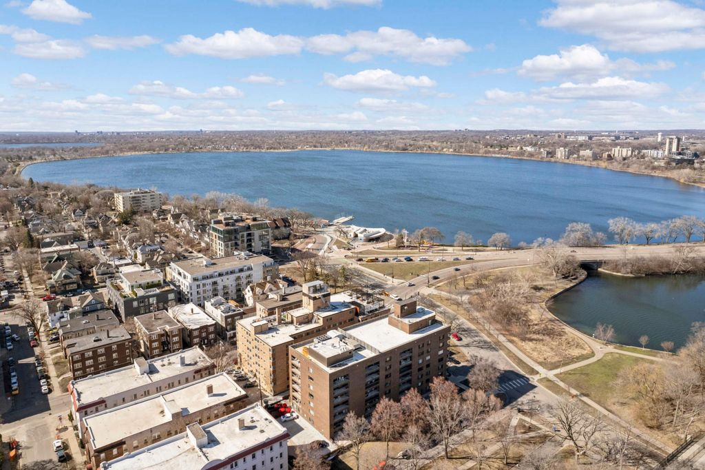 2885 Knox Avenue S 203, Minneapolis, MN 55408 — photo 2