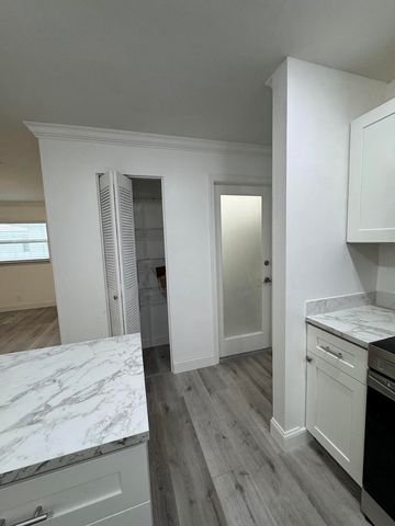 1331 W Campanelli Drive, Plantation, FL 33322