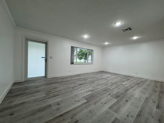 1331 W Campanelli Drive, Plantation, FL 33322