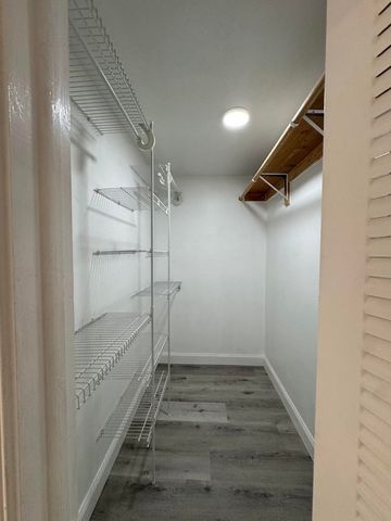 1331 W Campanelli Drive, Plantation, FL 33322