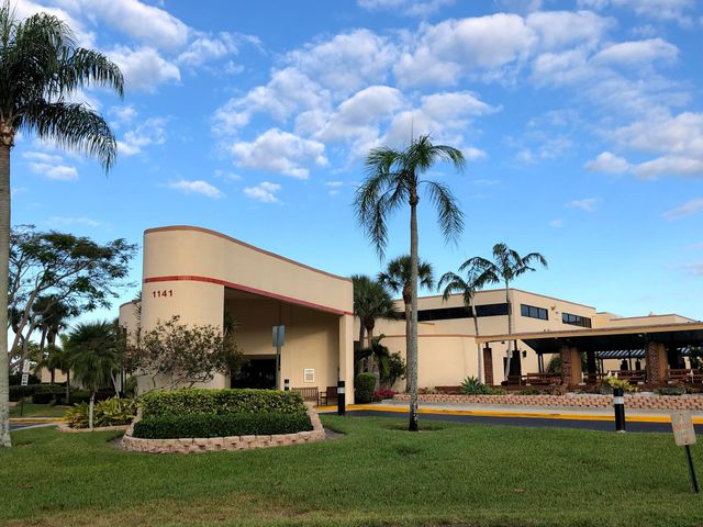 1331 W Campanelli Drive, Plantation, FL 33322