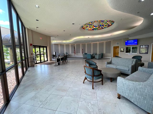 1331 W Campanelli Drive, Plantation, FL 33322