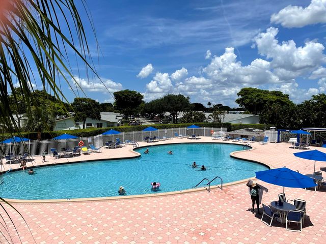 1331 W Campanelli Drive, Plantation, FL 33322