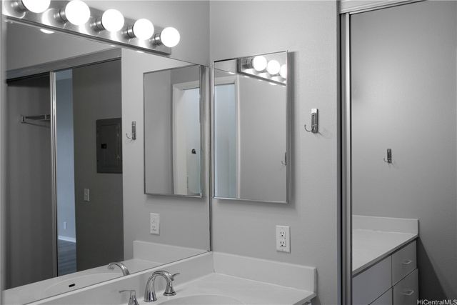 91-223 Hanapouli Circle 34J, Ewa Beach, HI 96706