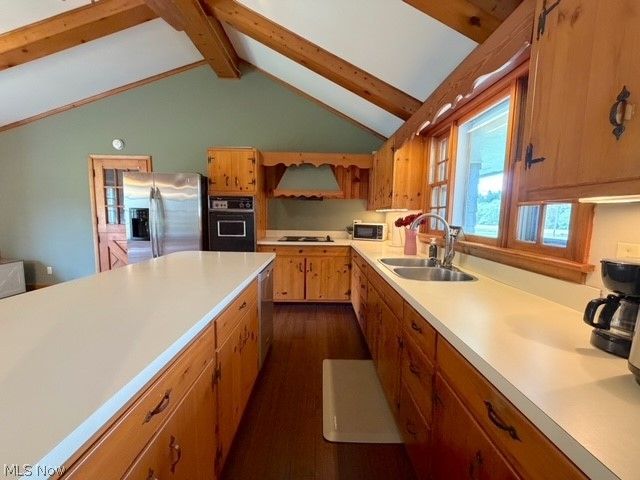2431 Pleasant Valley Road NE, New Philadelphia, OH 44663