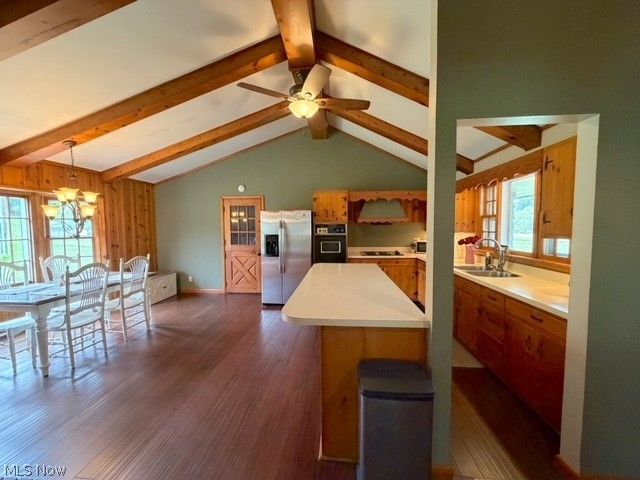 2431 Pleasant Valley Road NE, New Philadelphia, OH 44663