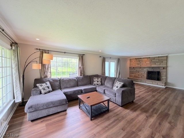 2431 Pleasant Valley Road NE, New Philadelphia, OH 44663