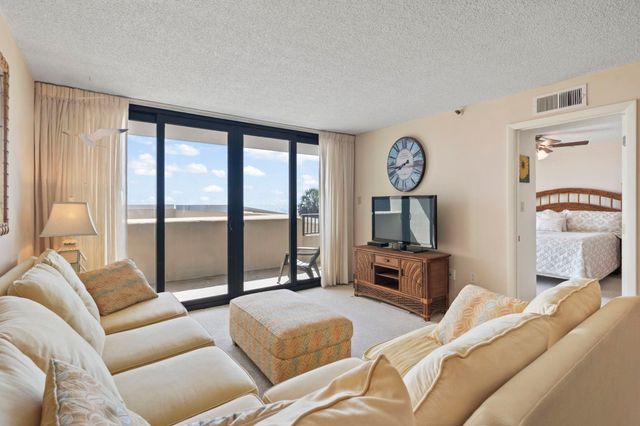 4719 S Ocean Blvd Apt 108, North Myrtle Beach, SC 29582