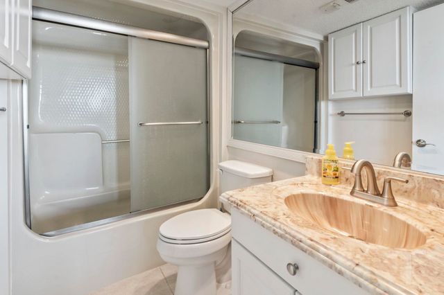 4719 S Ocean Blvd Apt 108, North Myrtle Beach, SC 29582