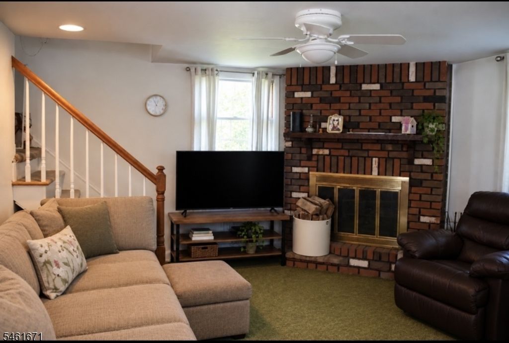 168 Sharp Ave, Hopatcong Boro, NJ 07843 — photo 2