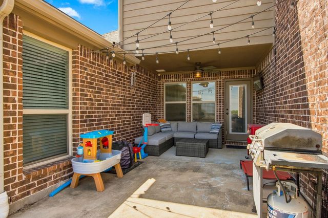 6828 Flicker Lane, Plano, TX 75074