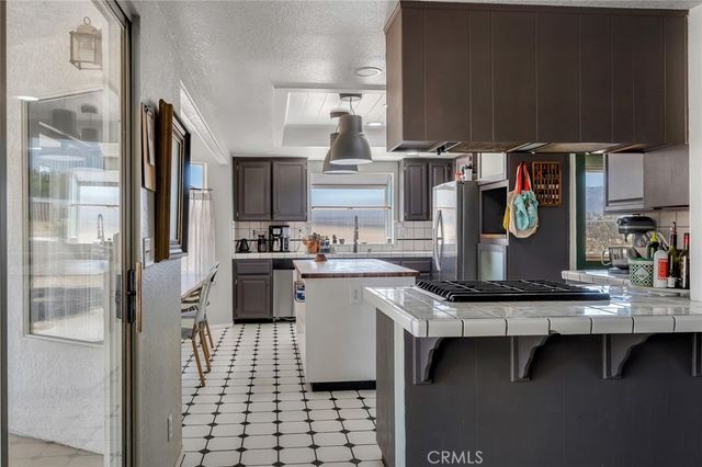 23482 Guajome, Apple Valley, CA 92307