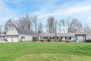 320 Deerfield Road, South Franklin, PA 15301