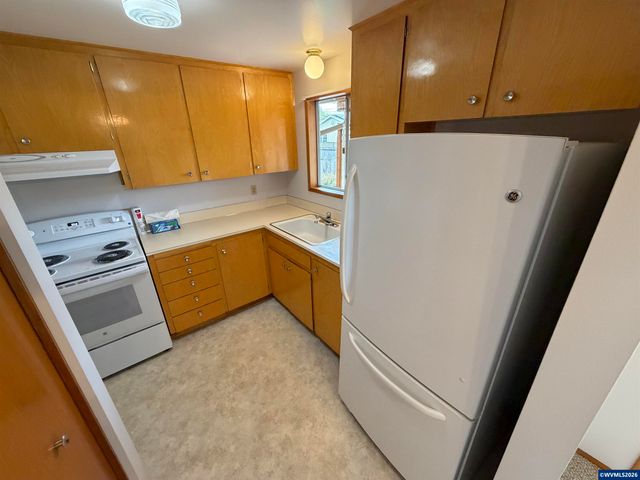 1387 Hampton Wy, Woodburn, OR 97071