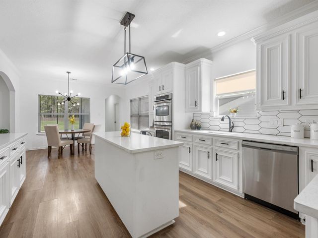 29602 Commons Forest Drive, Huffman, TX 77336