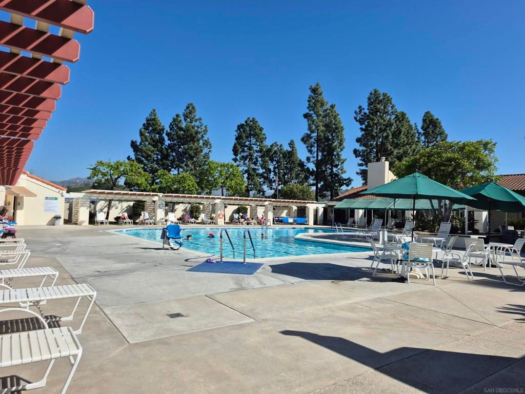 Image 25 of property listing at 12737 Via Nasca, San Diego, CA 92128