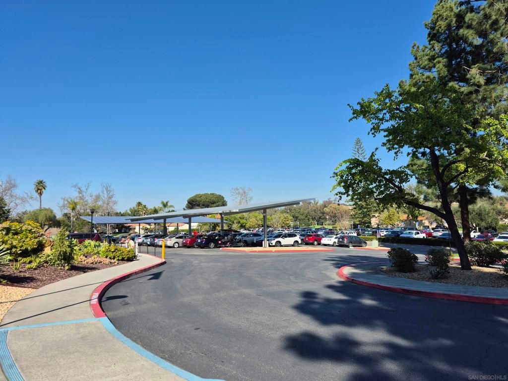 Image 26 of property listing at 12737 Via Nasca, San Diego, CA 92128