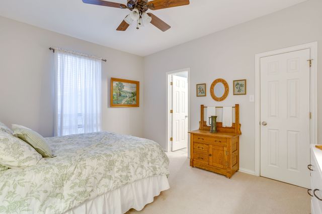 427 Shenandoah Drive, Burleson, TX 76028