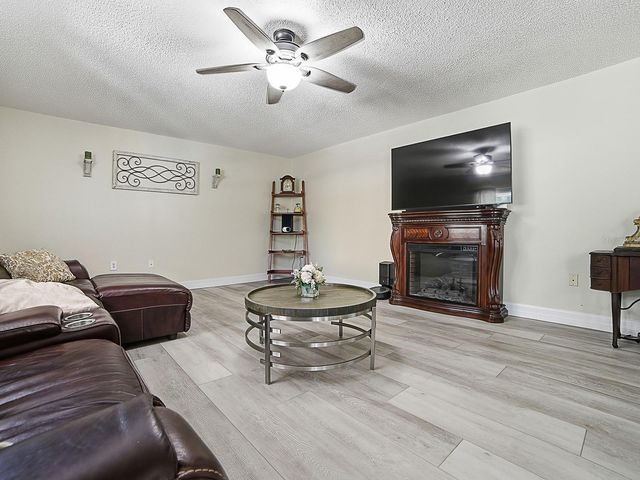 2542 SHEILA DRIVE, Apopka, FL 32712