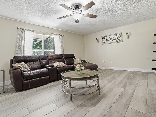2542 SHEILA DRIVE, Apopka, FL 32712