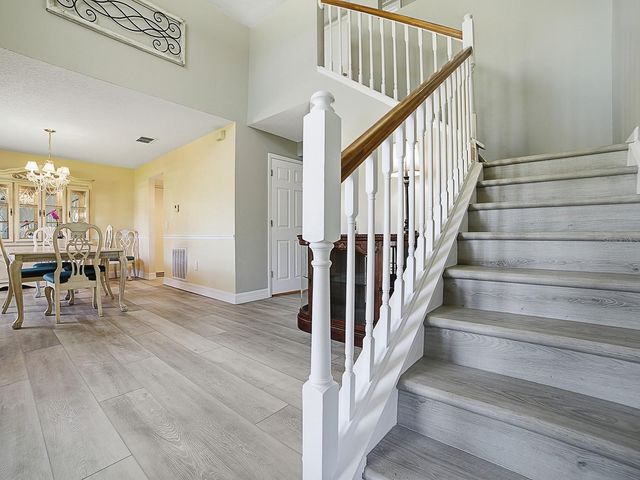 2542 SHEILA DRIVE, Apopka, FL 32712