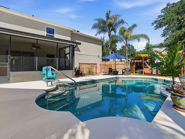2542 SHEILA DRIVE, Apopka, FL 32712