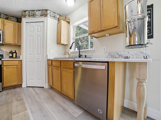 2542 SHEILA DRIVE, Apopka, FL 32712